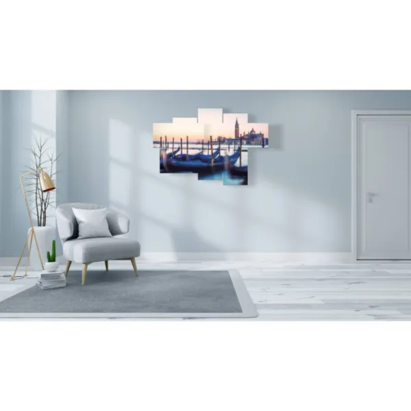 Cuadros con góndolas en espera