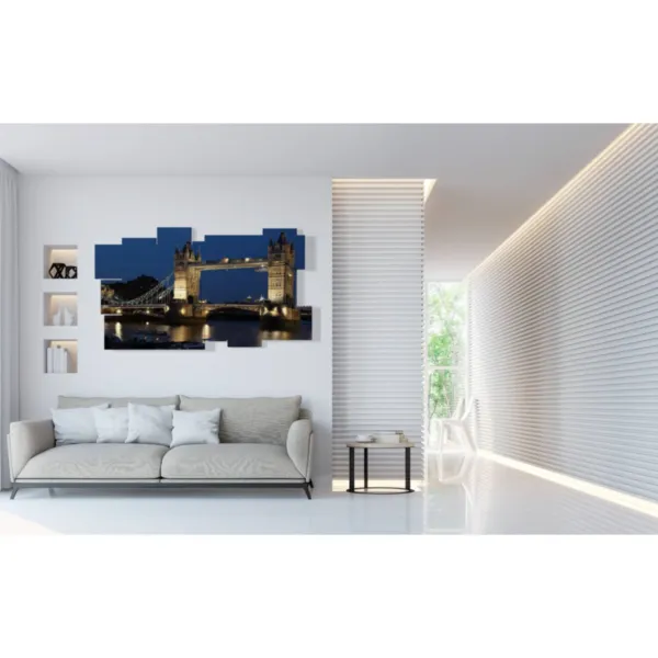 Paintings featuring photos of London