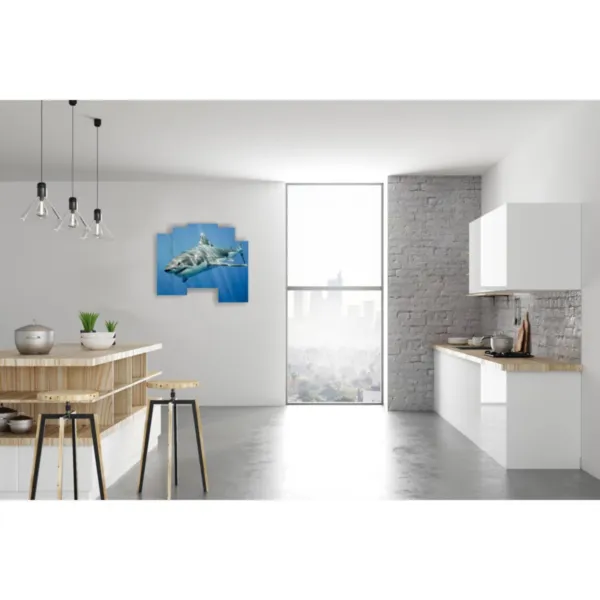 Imprime tiburones en el azul profundo.