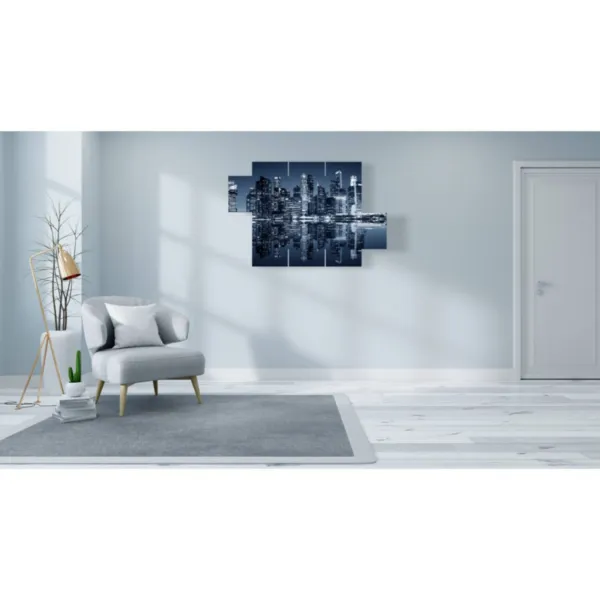 Bild von Singapur bei Nacht aus Quadrier a 


# Nota: La frase o