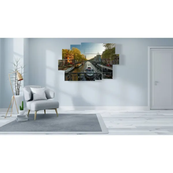 Painting of canals in Amsterdam