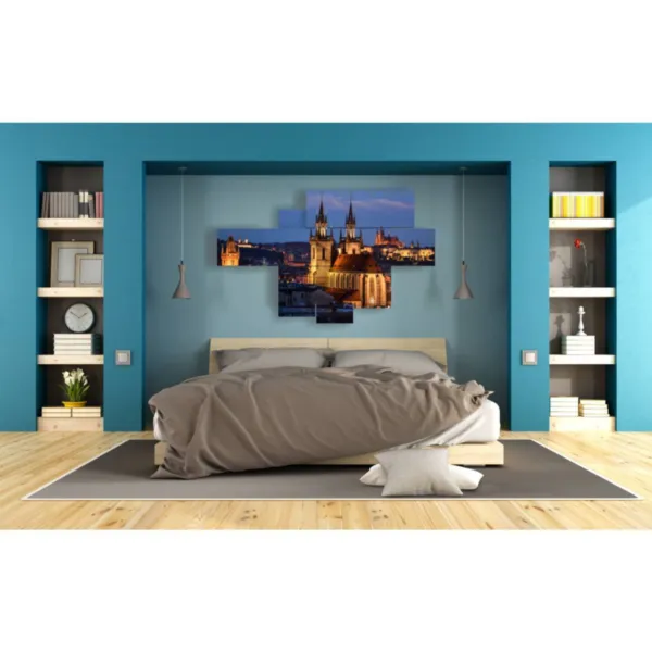 decoraciones de la ciudad por la noche