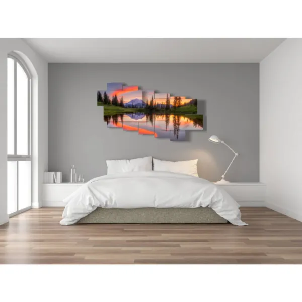 Murales alba sobre el lago