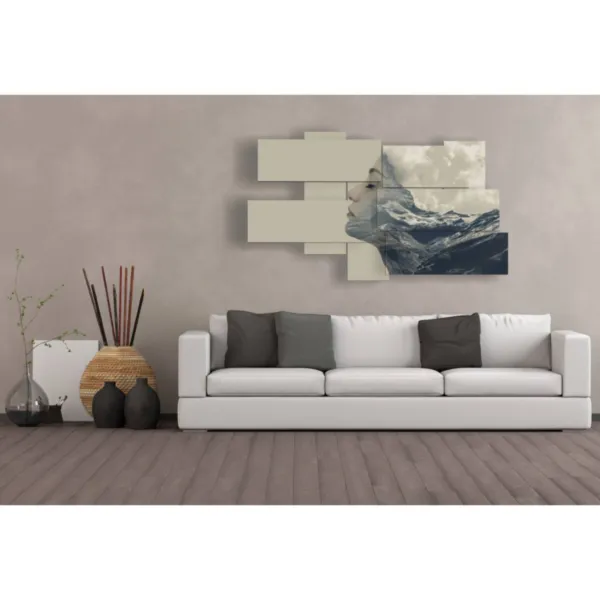 Prints with women at the beach