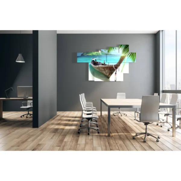 Interior boat design