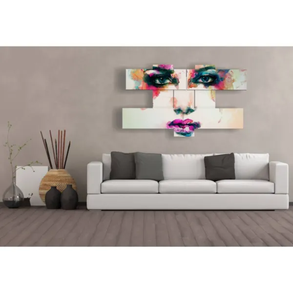 prints of very beautiful women