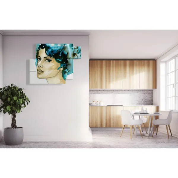 Décorations murales avec des tableaux de femmes