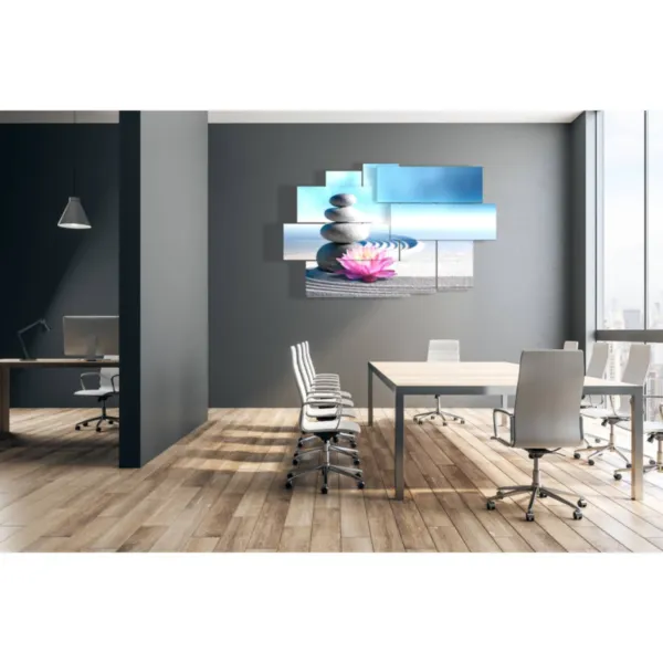 arredo con fiori viola