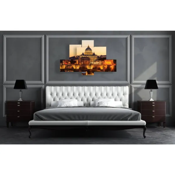 Rome''s evening wall decorations