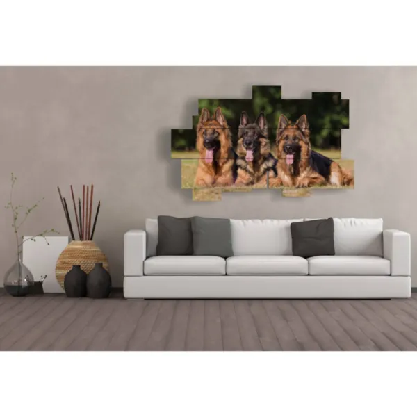 Tableaux avec un chien qui sort la langue.