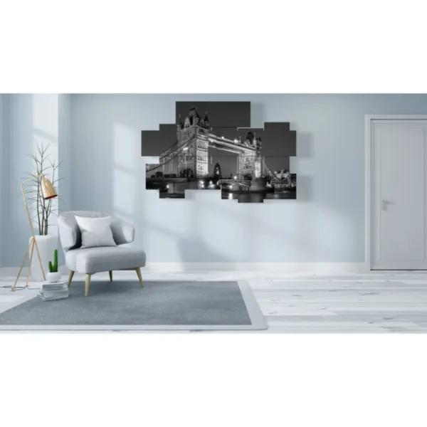 Black and white paintings of London