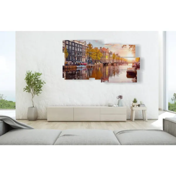 Wall decorations of Amsterdam, photo shoots to do