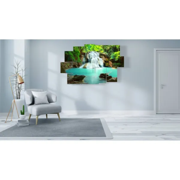 peintures en cascade dans le lac