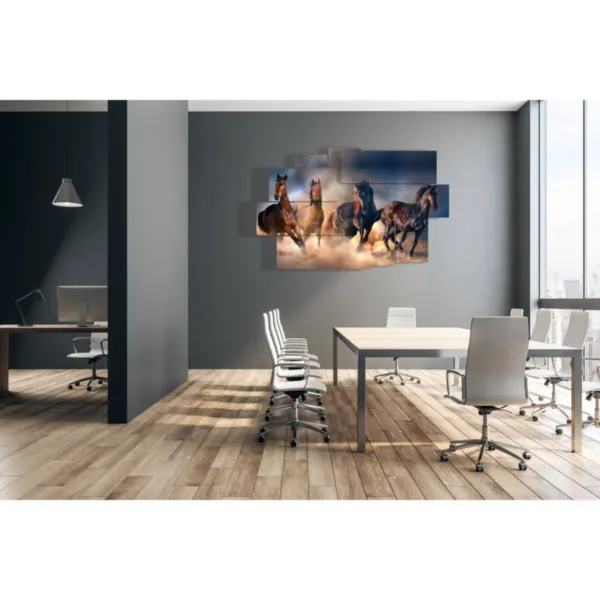 quadro cavalli al galoppo moderno
