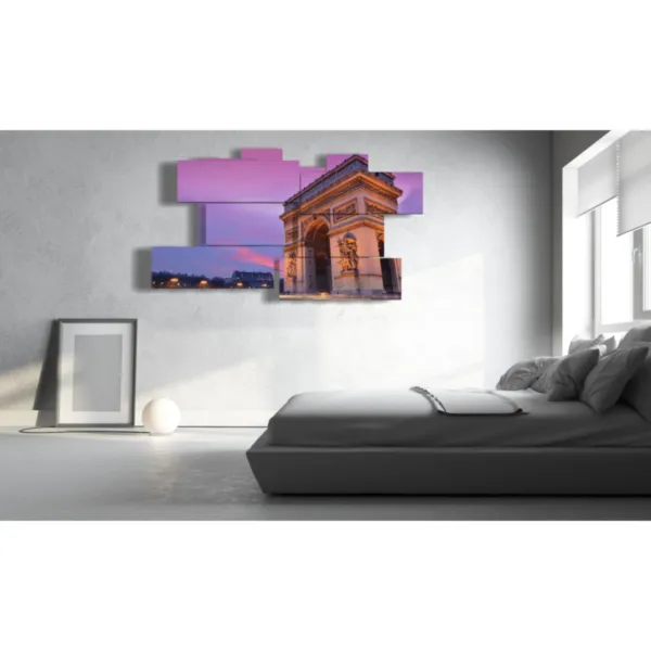 Paintings with images of Paris