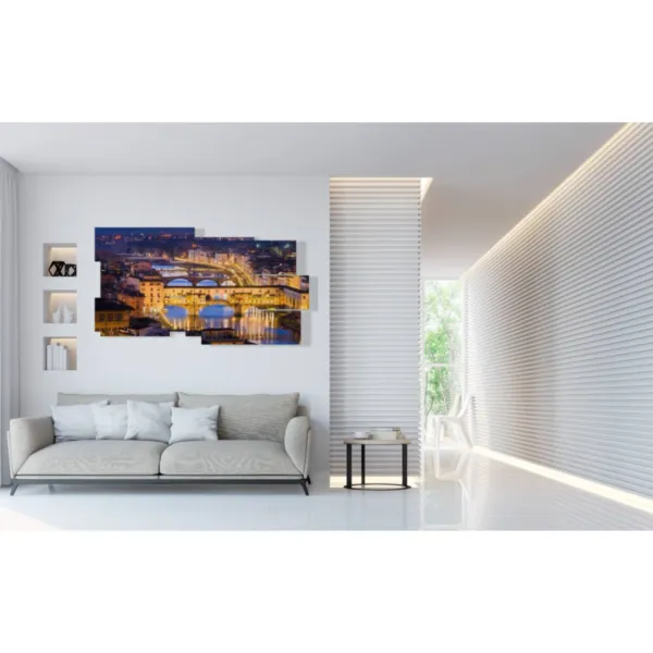 Él duerme en la ciudad de Florencia.