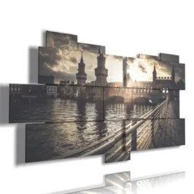 Bild mit schwarzwweißem Foto von Berlin