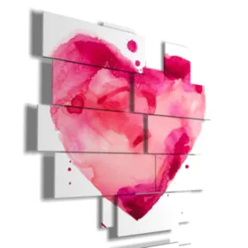 Cuadro con corazón pintado de rosa.