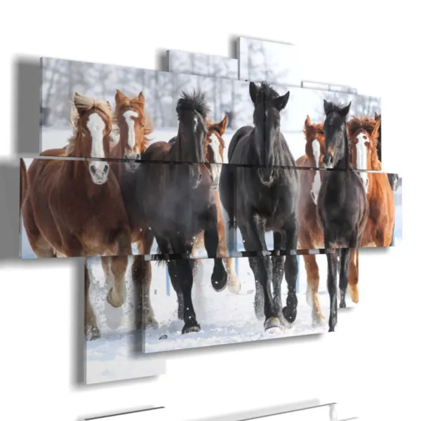 Gemälde von Pferden im Galopp im Winter auf Schnee