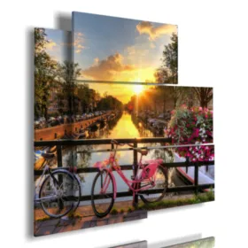 Tableaux d''Amsterdam avec des fleurs et des vélos au printemps
